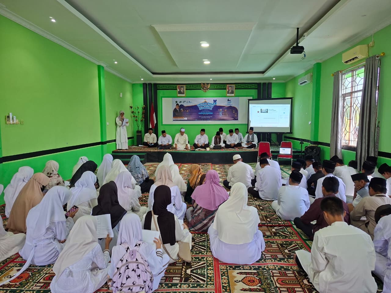 Sinergi Sukseskan Agenda Nasional, Aparatur KUA Bunguran Timur Jadi Petugas Lebaran Yatim 1448 H